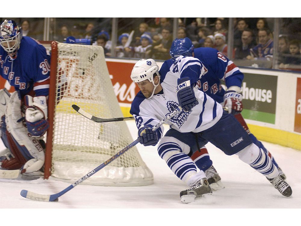 Ex-NHLer launches London hockey camp – for free