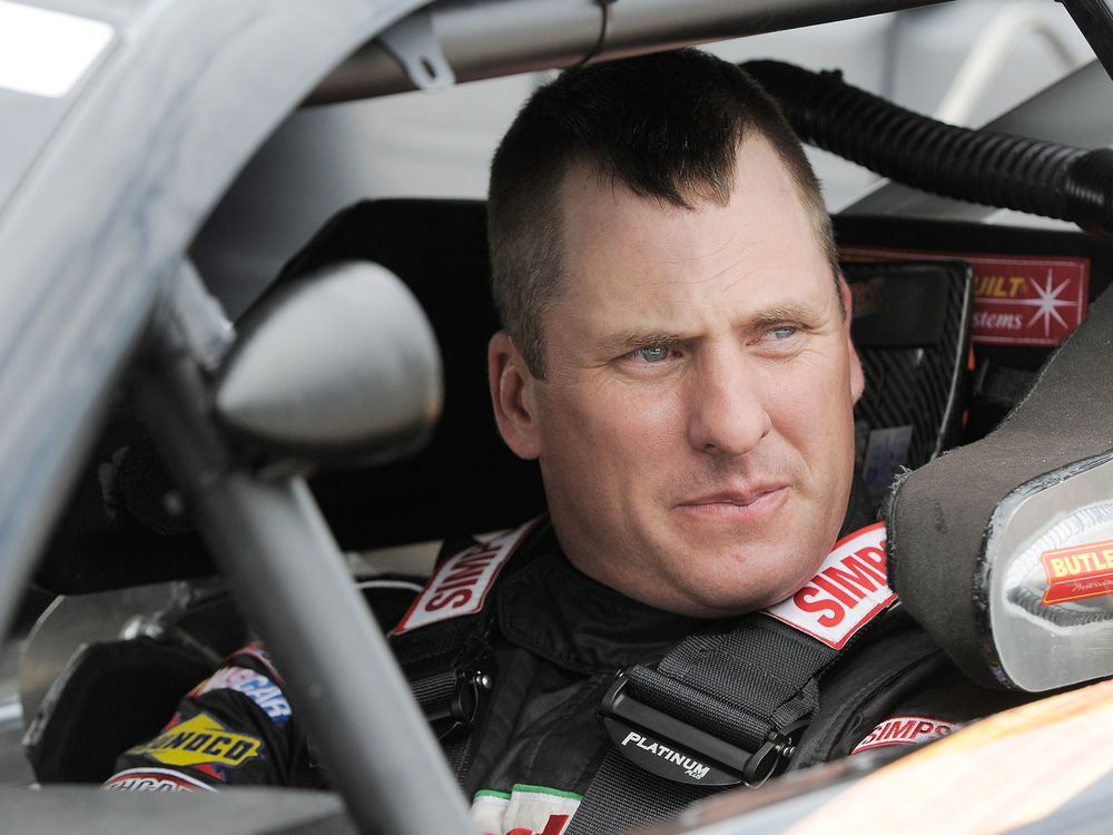 D.J. Kennington ends drought, eyes title after NASCAR Canada win