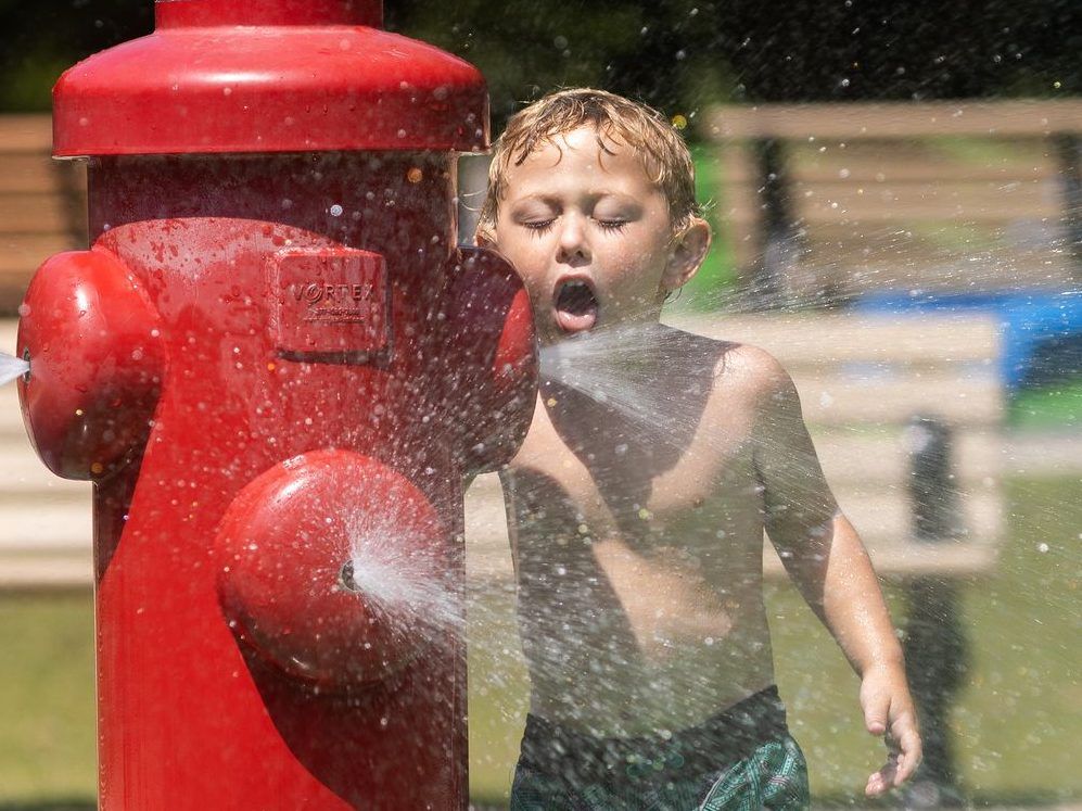 PHOTOS: Plenty of ways to beat the heat in and around London