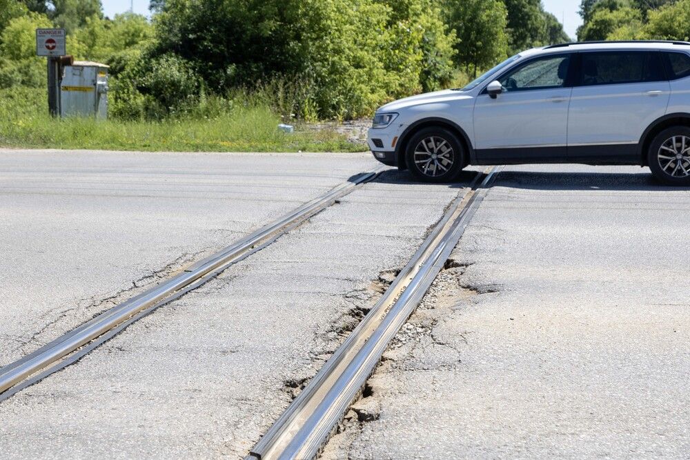 St. Thomas rail crossing, a sore spot for drivers, set for repairs amid uproar