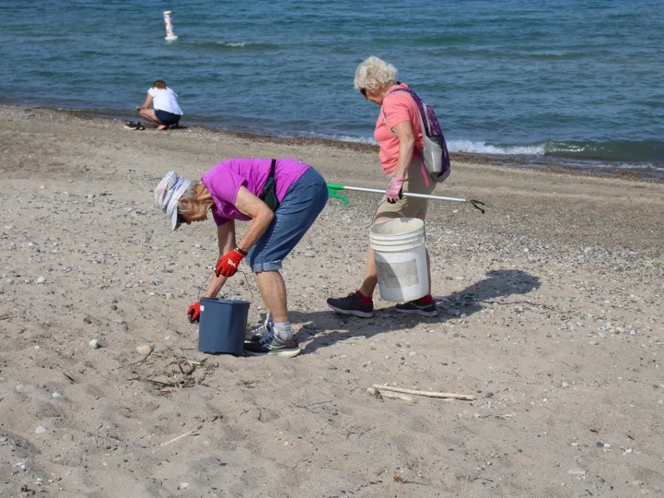 Kincardine community beach cleanup deemed a great success