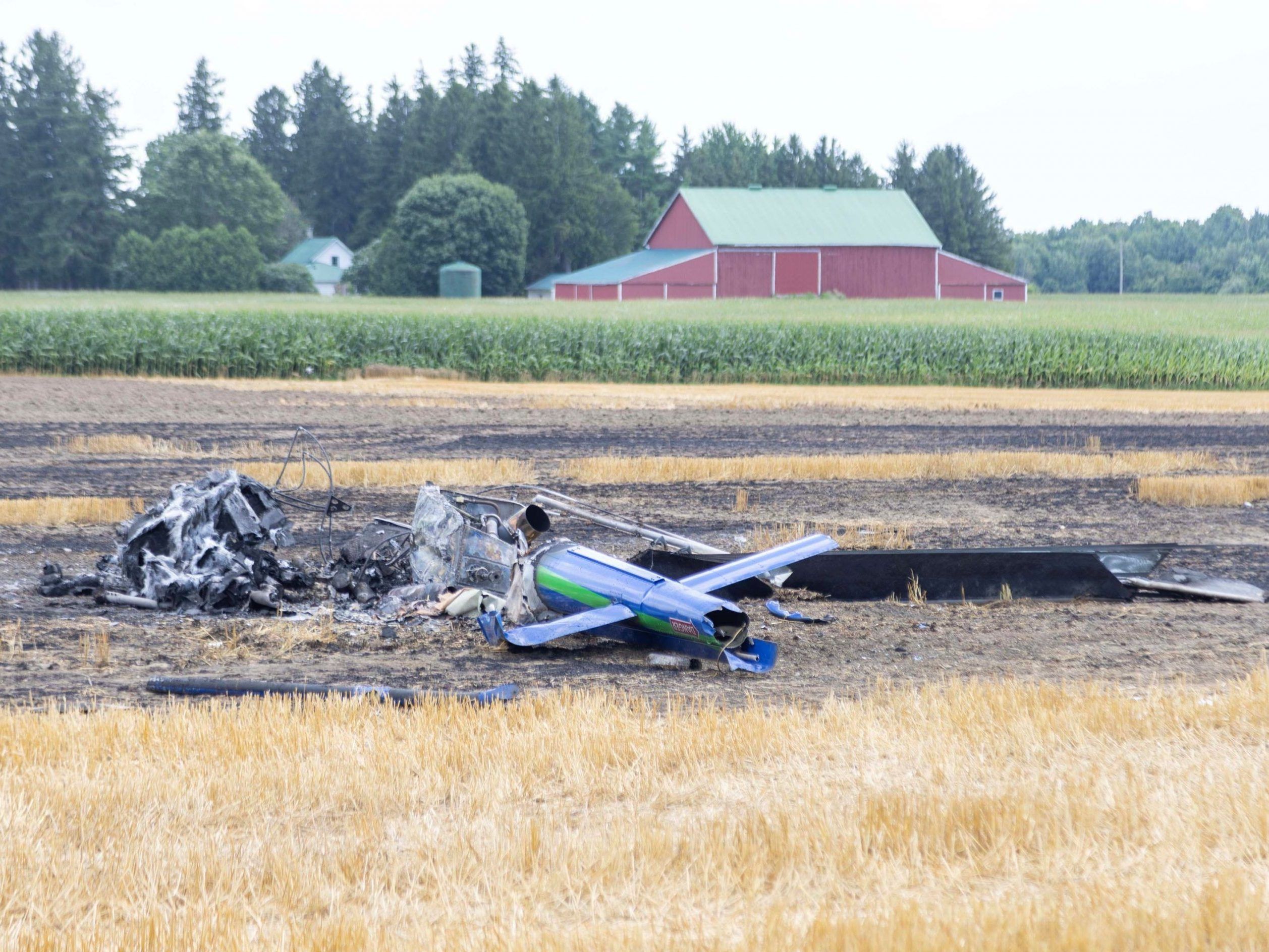 Passing motorists rescue pilot from fiery helicopter crash near London