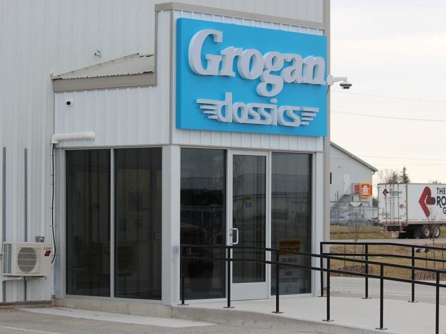 Uncle of man in $6.5M classic car theft ring accused of lying to police