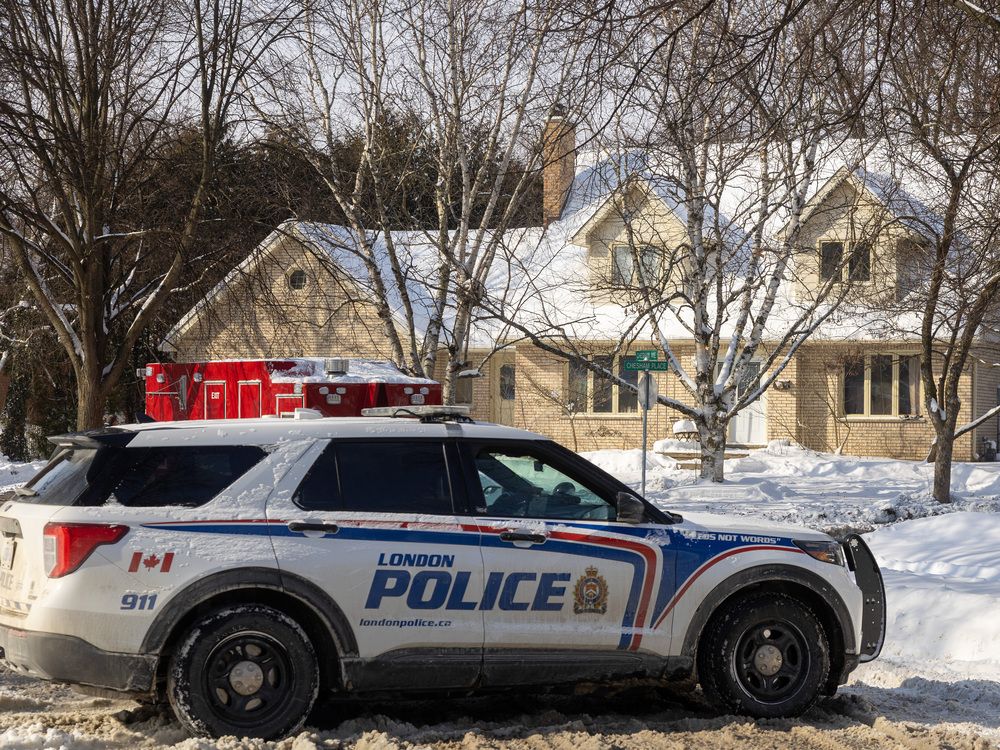 Police closing streets in northwest London amid ‘active investigation’