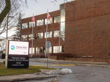 School board using vice-principals to fill library roles amid deficit: Union