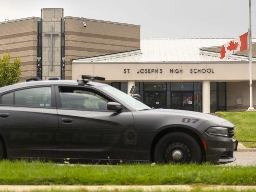 Police chief pushes for return of officers to St. Thomas schools Police chief pushes for return of officers to St. Thomas schools