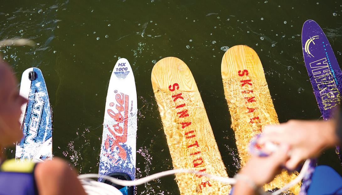 Cottage Q&A: What’s the proper first aid for a waterskier who breaks their leg? Cottage Q&A: What’s the proper first aid for a waterskier who breaks their leg?