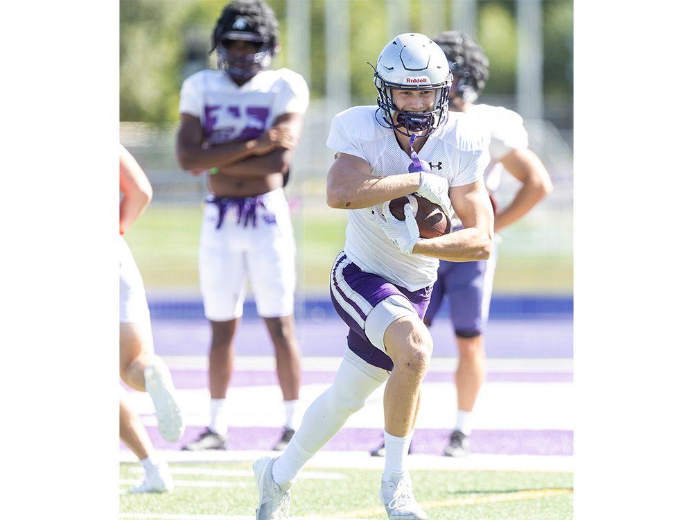 Jack Kelly’s emergence powers Western Mustangs running game Jack Kelly’s emergence powers Western Mustangs running game